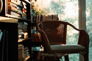Tips for Creating a Cozy and Inviting Reading Nook at Home